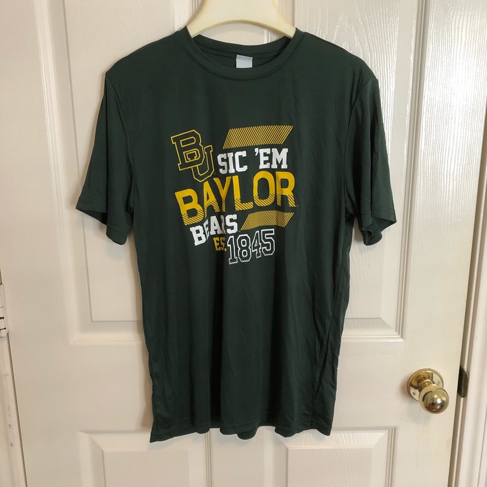 Brand New with Tags Baylor Tee Size: XL Youth